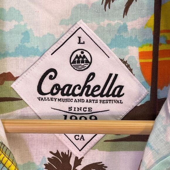 Coachella Music Festival Multicolor Hot Air Balloon Cotton Button Up Shirt Large - Picture 3 of 8
